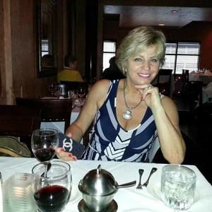 Meet your Posher, Eva